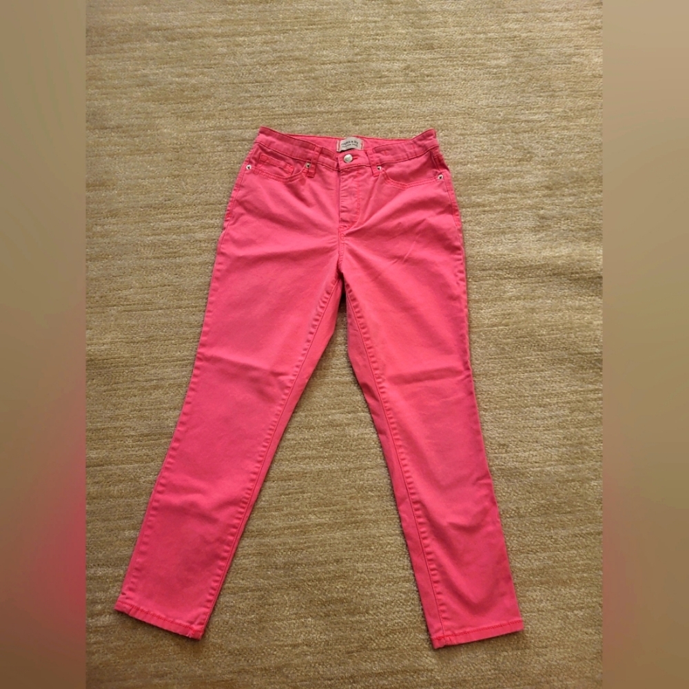 Crown & Ivy Bubblegum Pink Jeans 6P